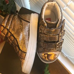 Toddler Shimmery High Top Sneakers